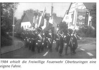 Umbau, Funk und Fahnenweihe